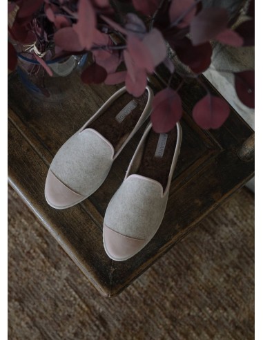 Chaussons femme - Beige et rose poudré JUSQU'A -70%! 