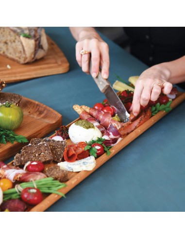 Longue planche à apéritif en chêne plus qu'un jeu 